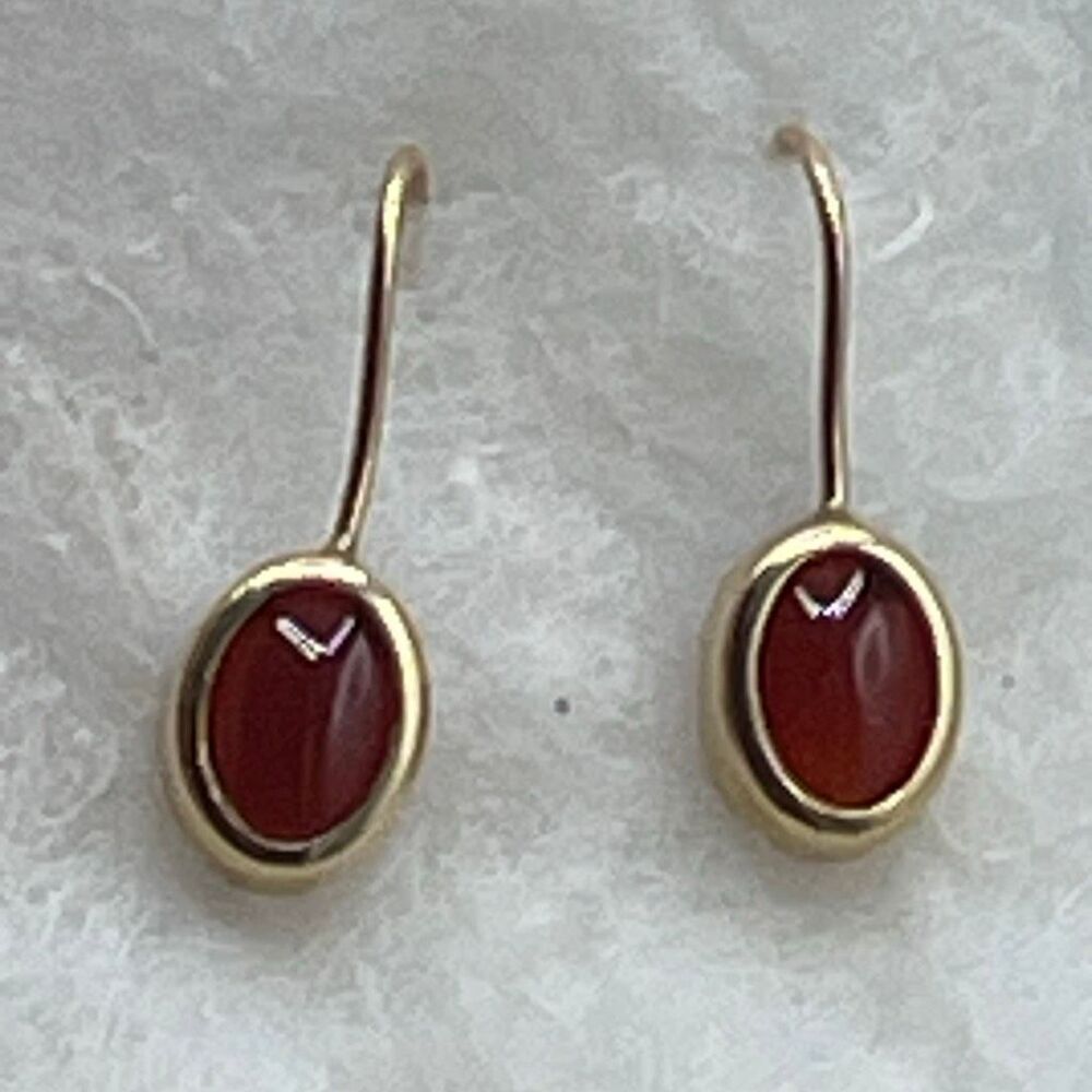 Vintage 14K red amber French wire drop earrings.